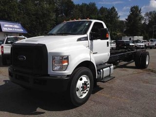 2021 Ford F-750
