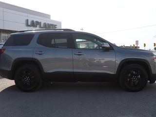 2021 GMC Acadia