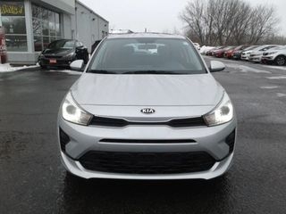 2021 Kia Rio5