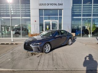2021 Lexus IS