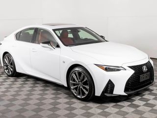 2021 Lexus IS