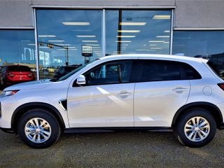2021 Mitsubishi RVR