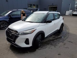 2021 Nissan Kicks