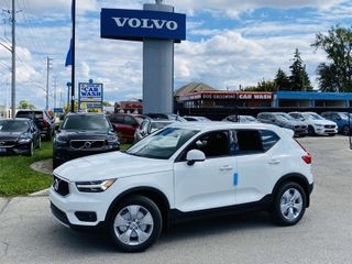 2021 Volvo XC40