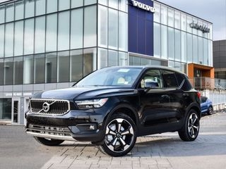 2021 Volvo XC40