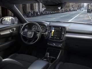 2021 Volvo XC40