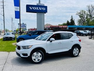 2021 Volvo XC40