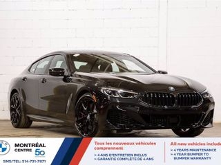 2022 BMW M8