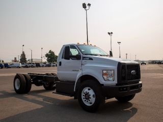 2022 Ford F-750