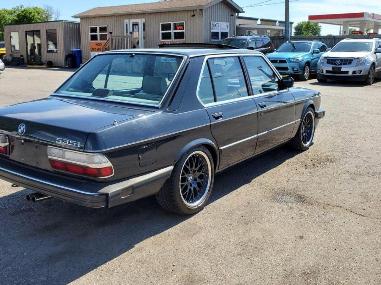 1986 BMW 5-Series 535i-4