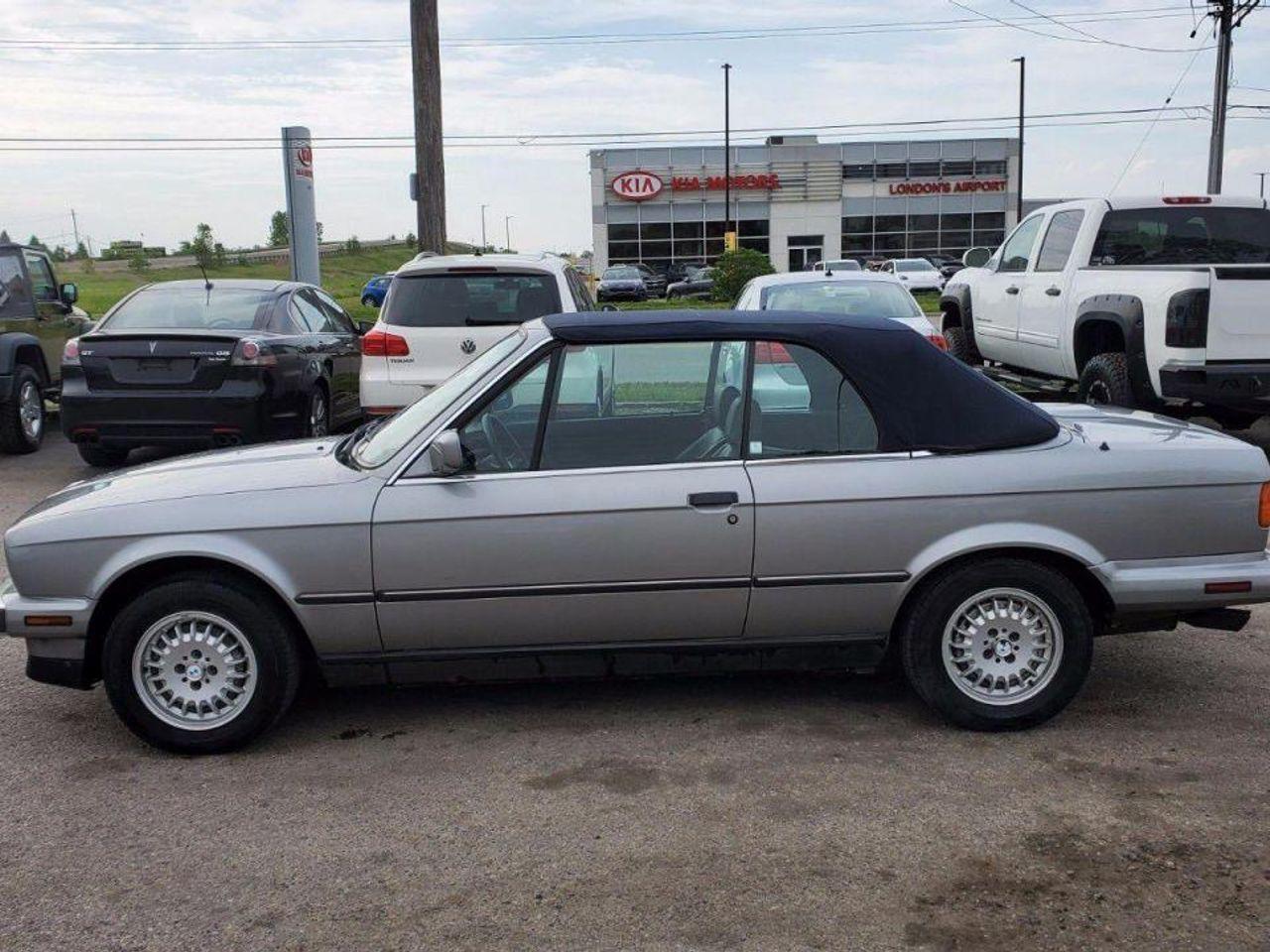 1989 BMW 3-Series 325ic-2