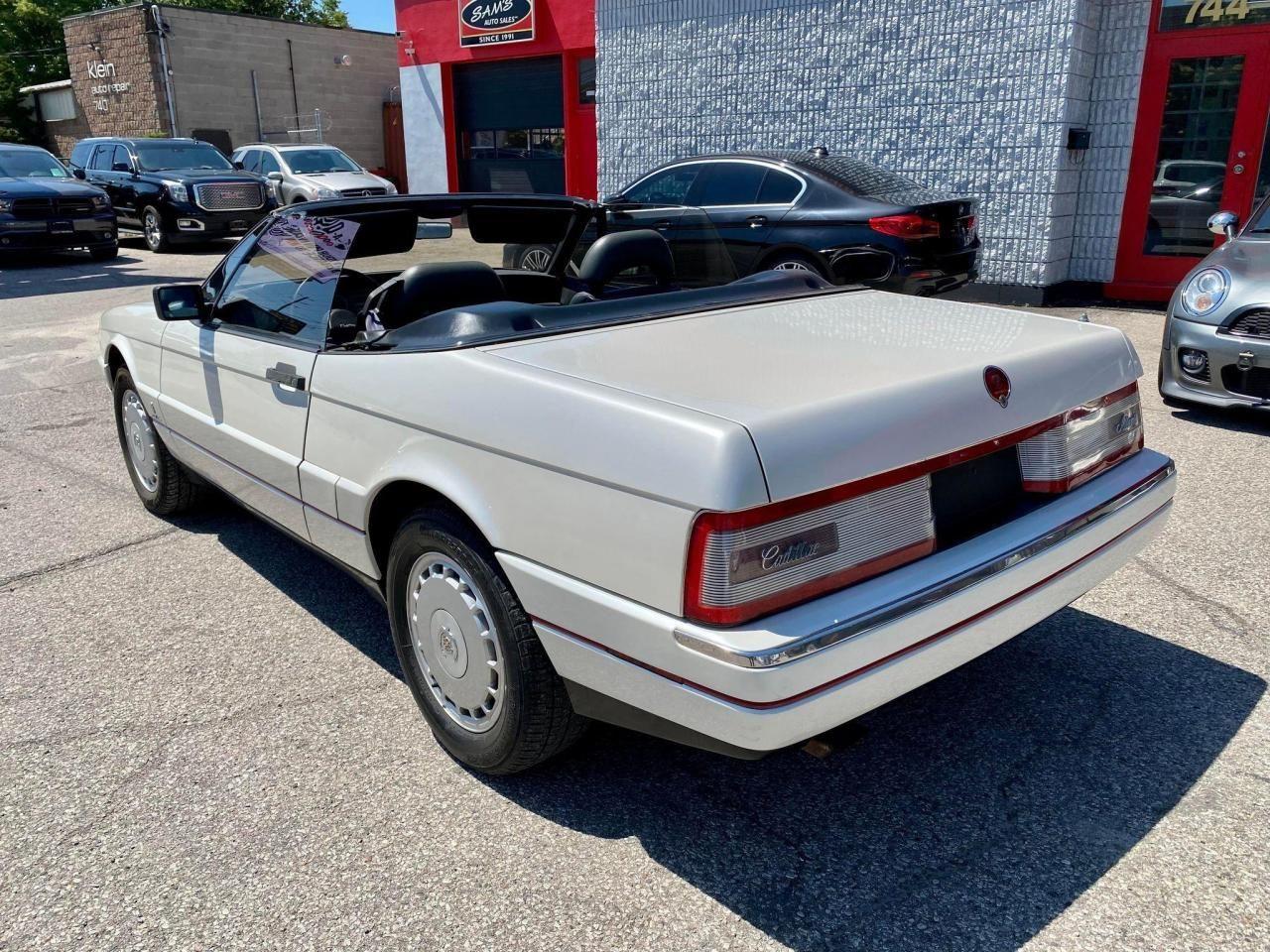 1989 Cadillac Allante Base-3