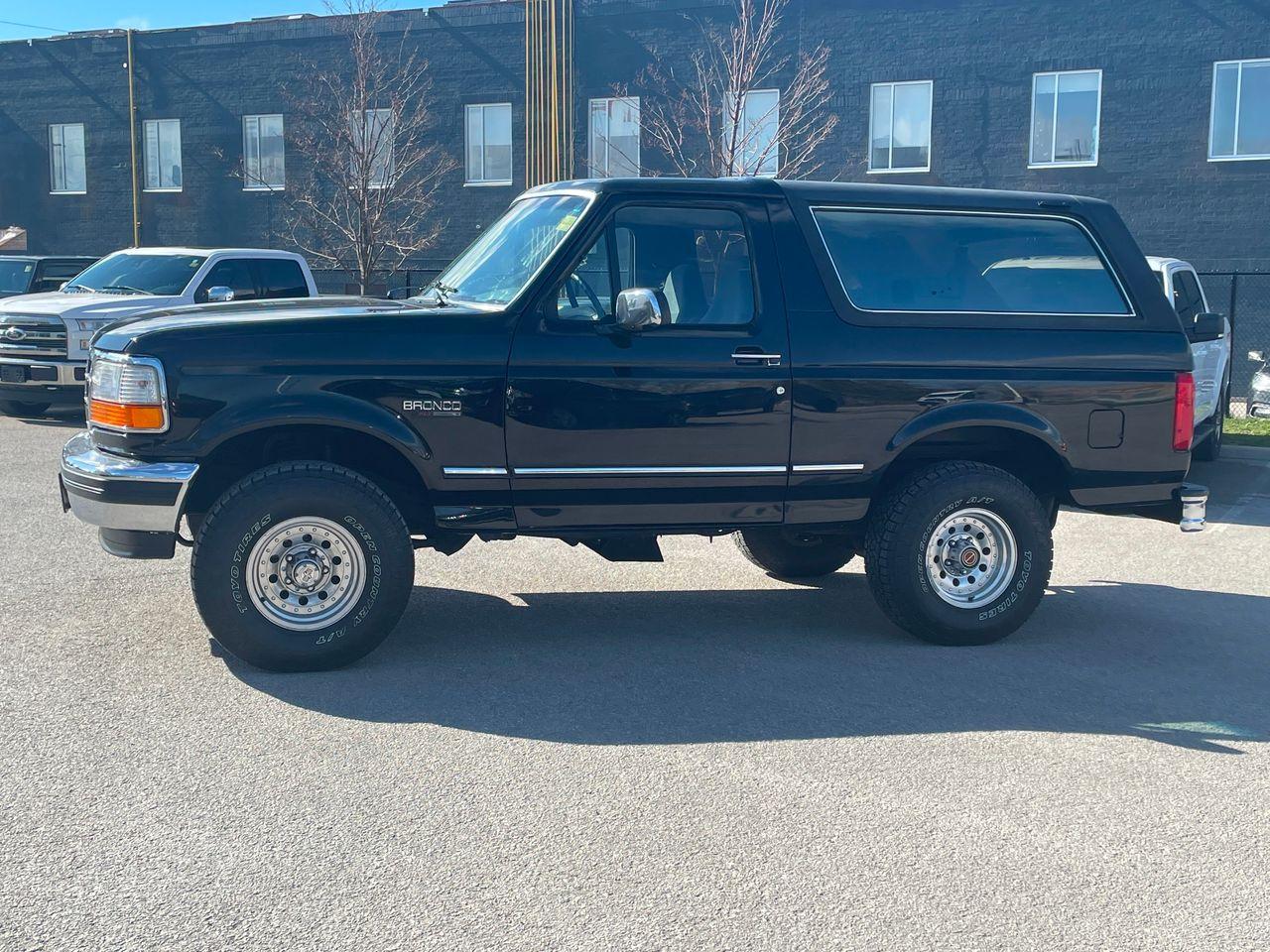 1993 Ford Bronco XLT-2
