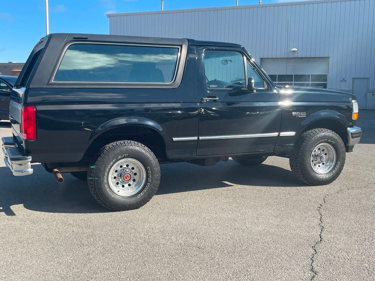 1993 Ford Bronco XLT-3