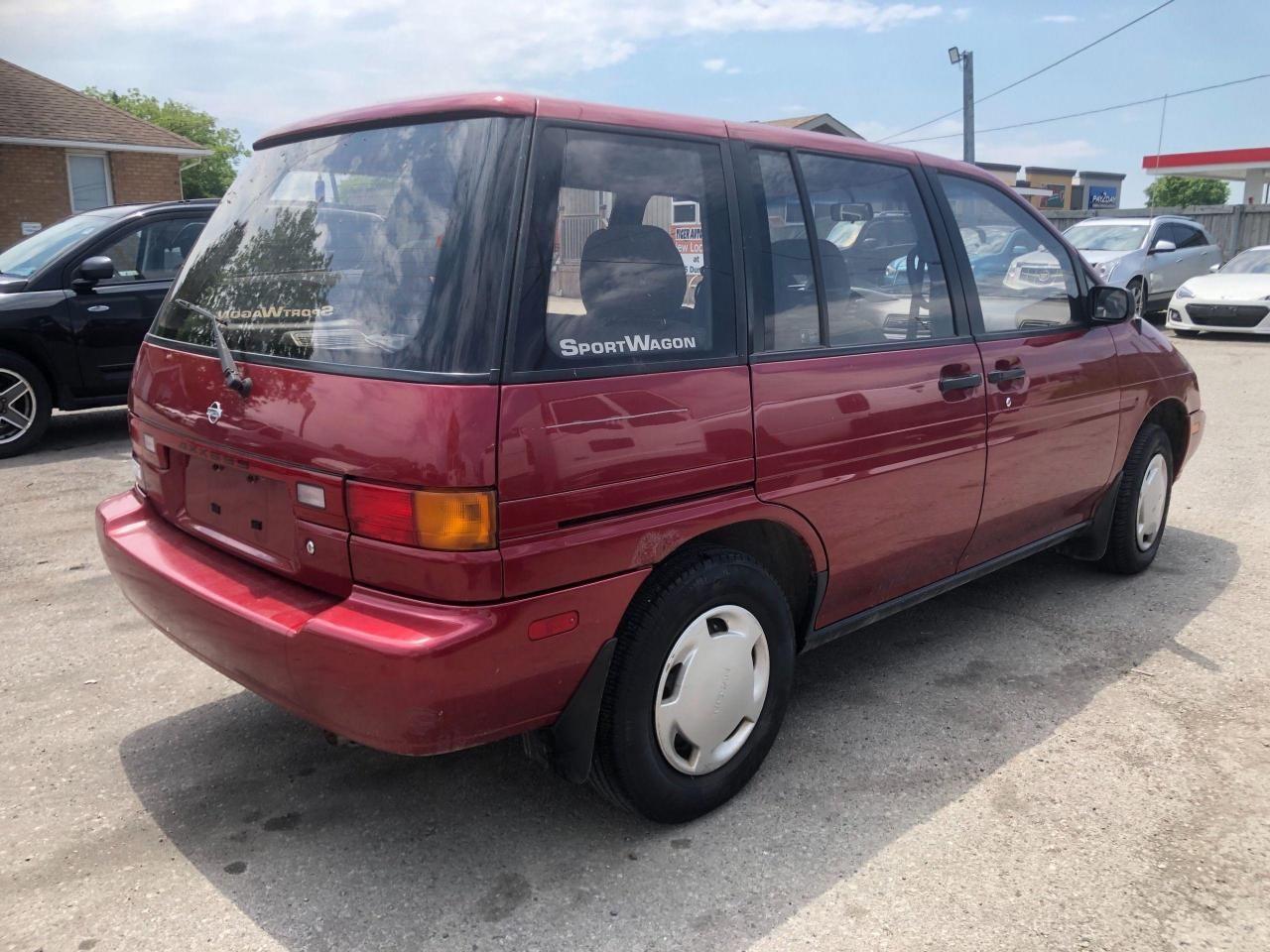 1993 Nissan Axxess Base-4