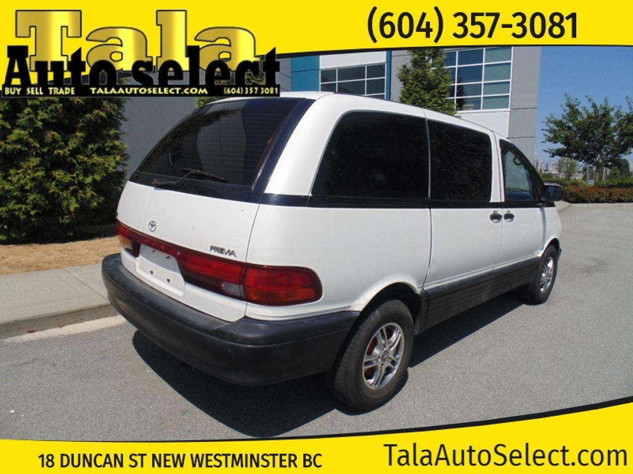 1993 Toyota Previa Deluxe-2