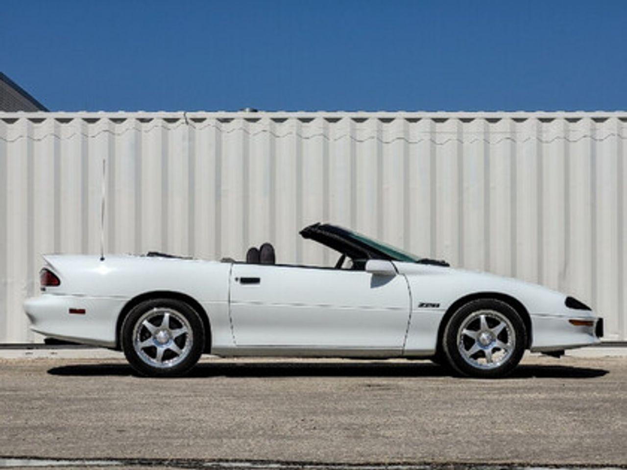 1995 Chevrolet Camaro Z28-4