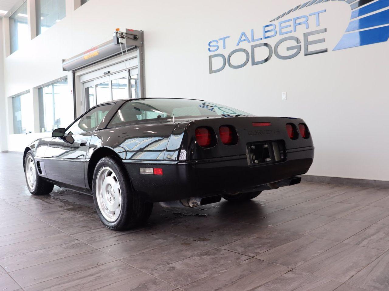 1996 Chevrolet Corvette Coupe-2
