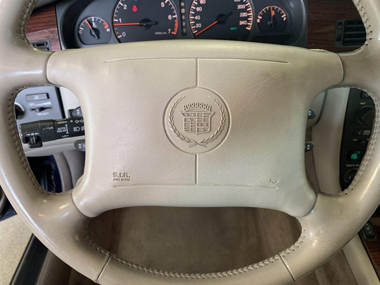 1997 Cadillac Seville STS-4