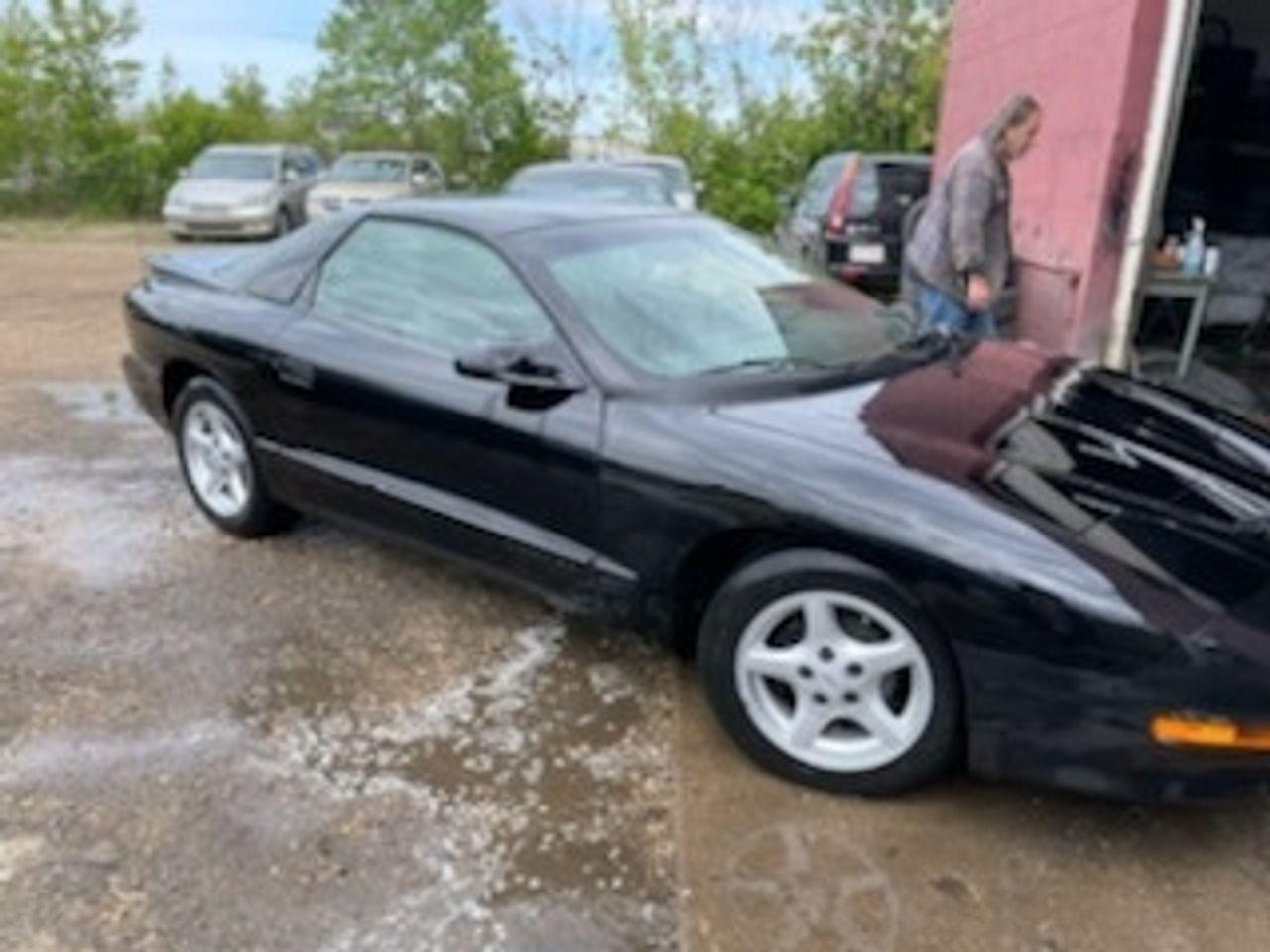 1997 Pontiac Firebird Base-2