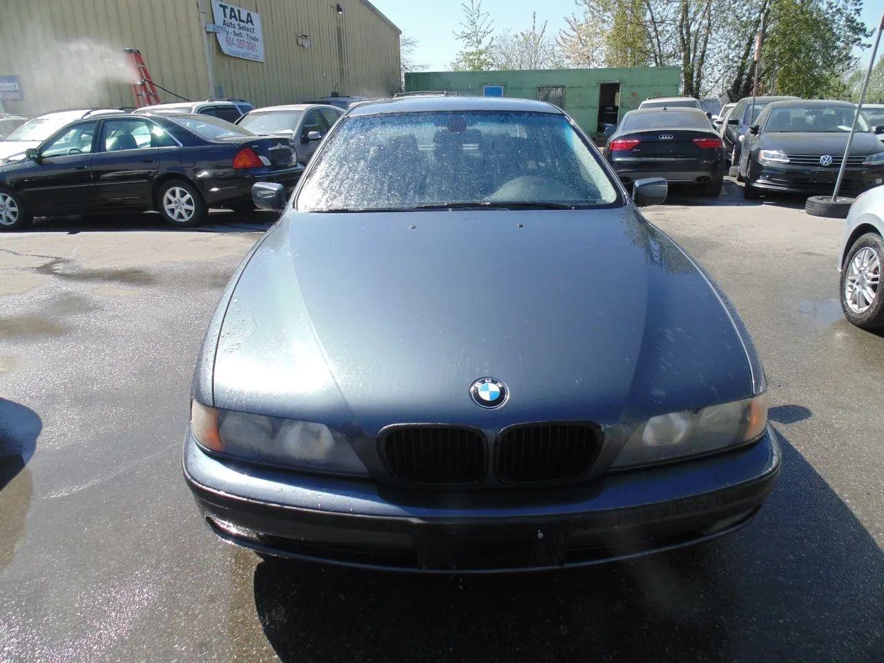 2000 BMW 5-Series 540i-4