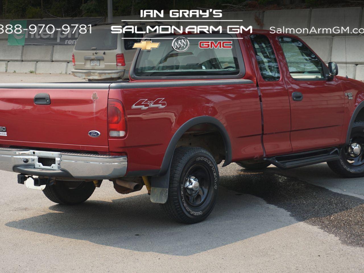 2000 Ford F-150 XL-1