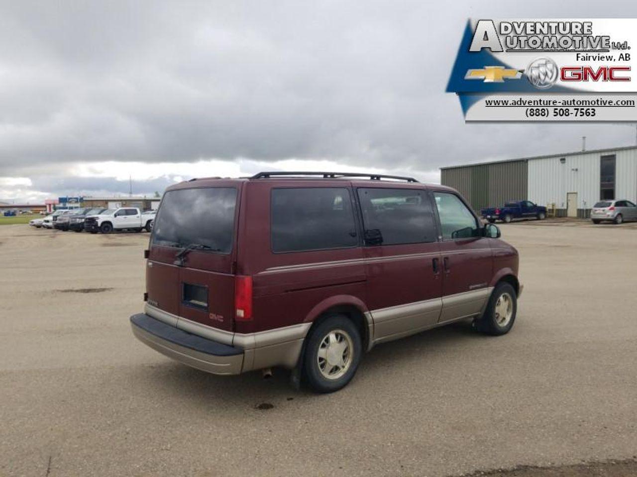 2001 GMC Safari SLE-1