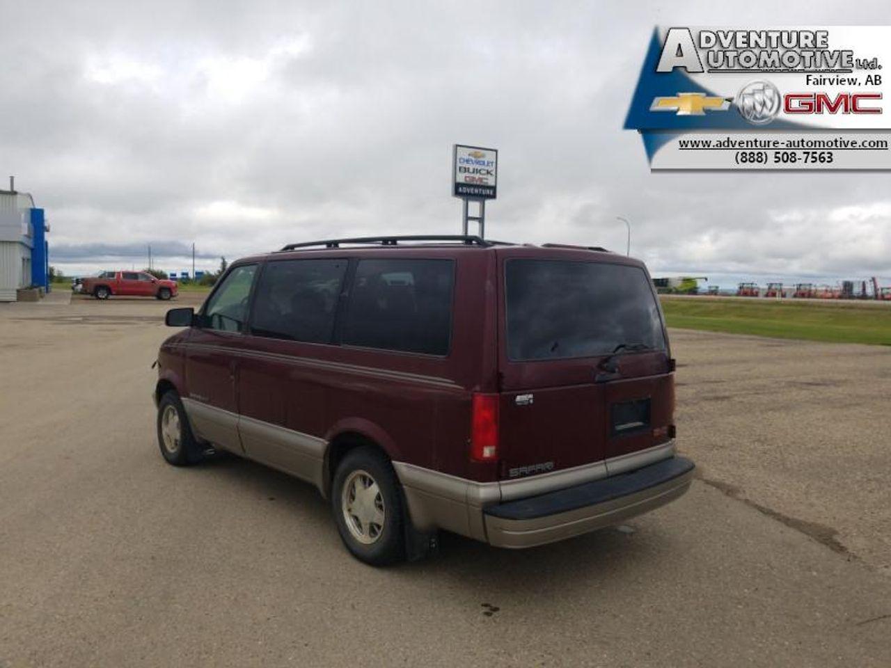 2001 GMC Safari SLE-2
