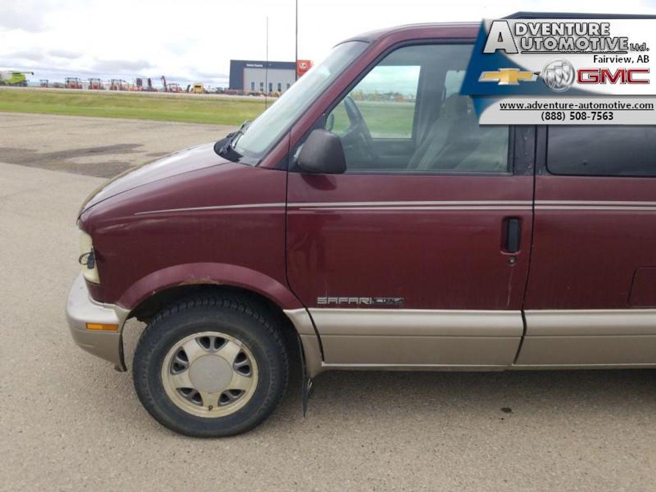 2001 GMC Safari SLE-4