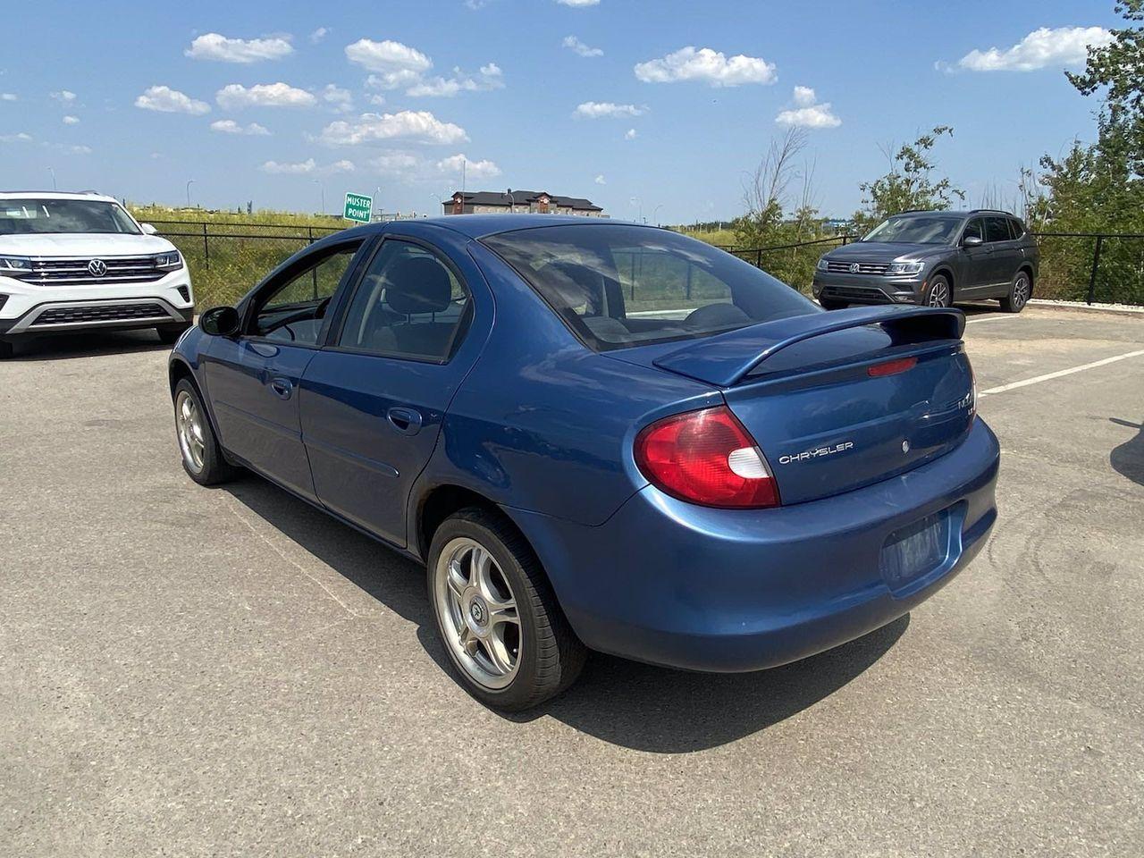 2002 Chrysler Neon LE-2