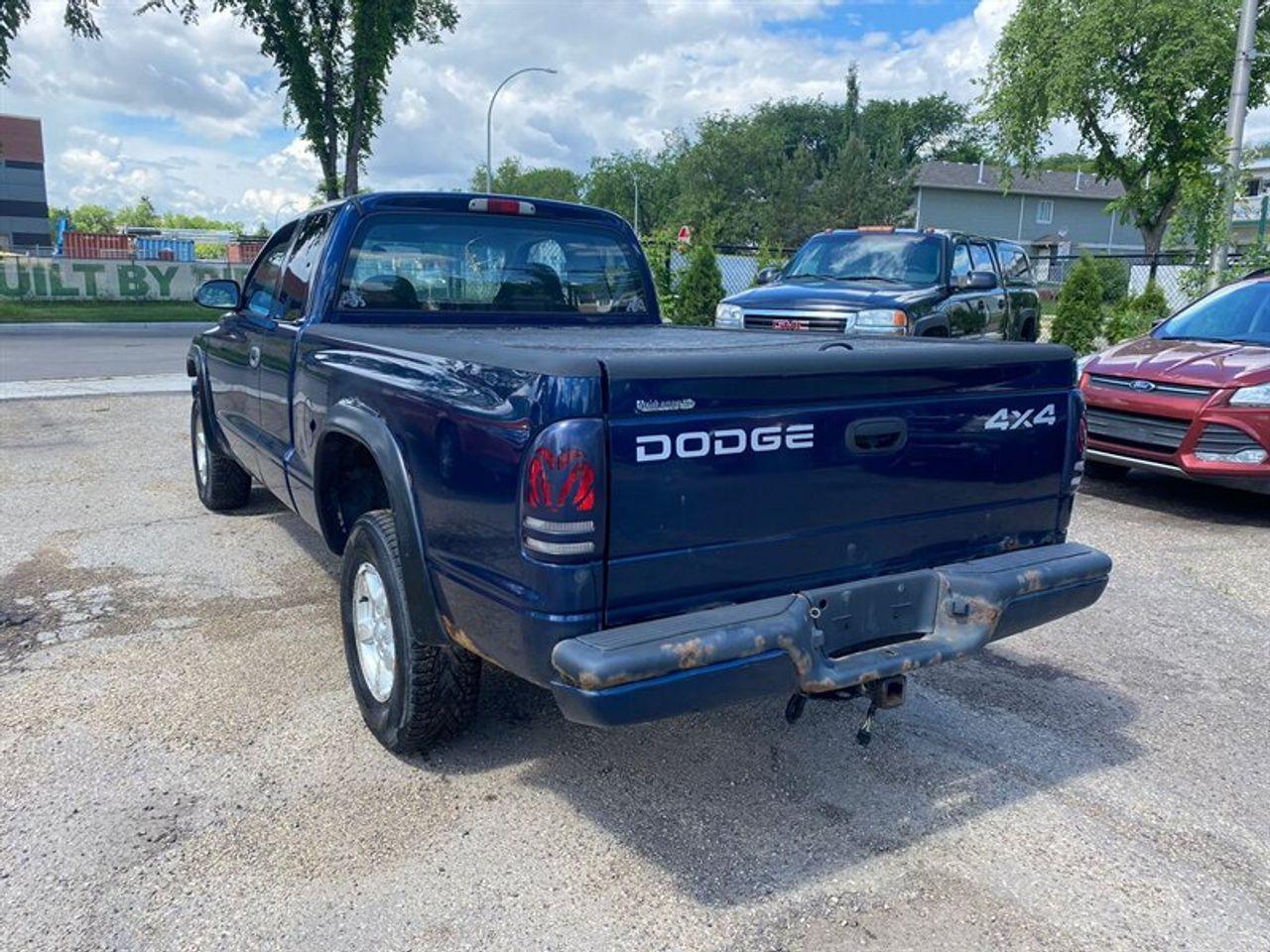 2002 Dodge Dakota Sport-3