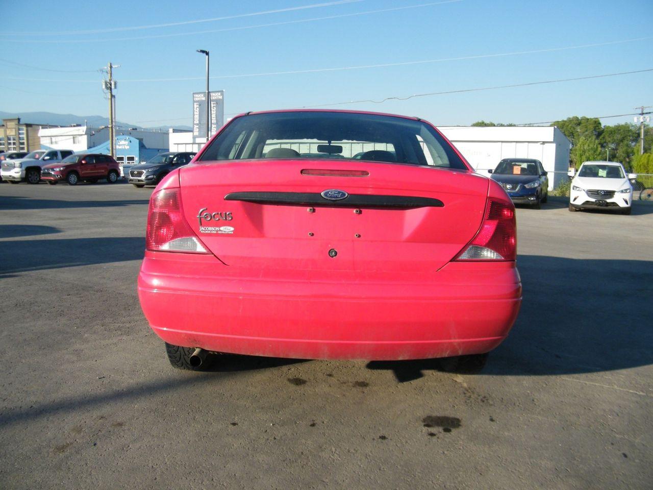 2002 Ford Focus LX-4
