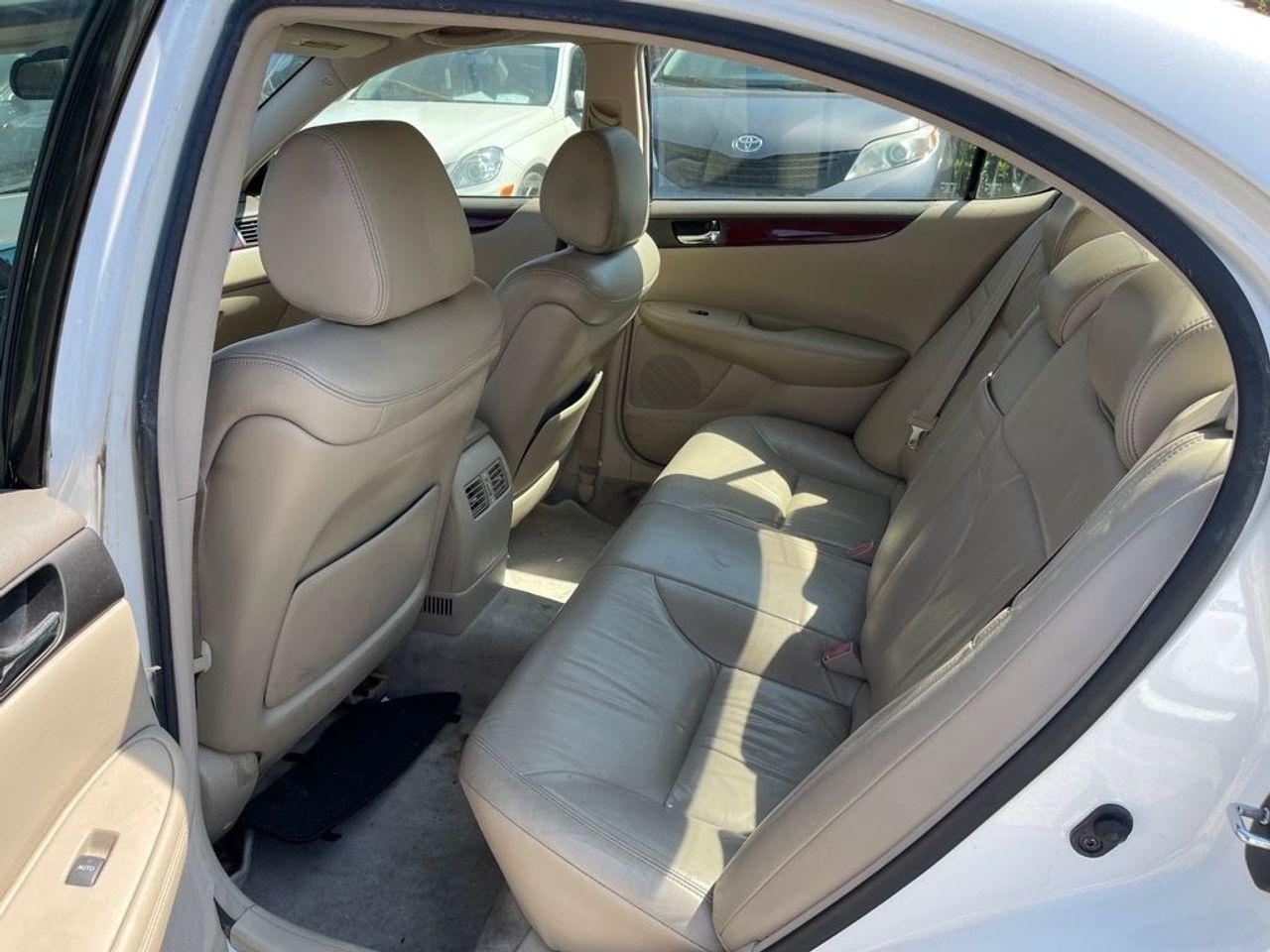 2002 Lexus ES 300 -2