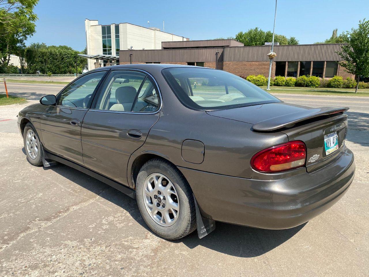 2002 Oldsmobile Intrigue GX-4