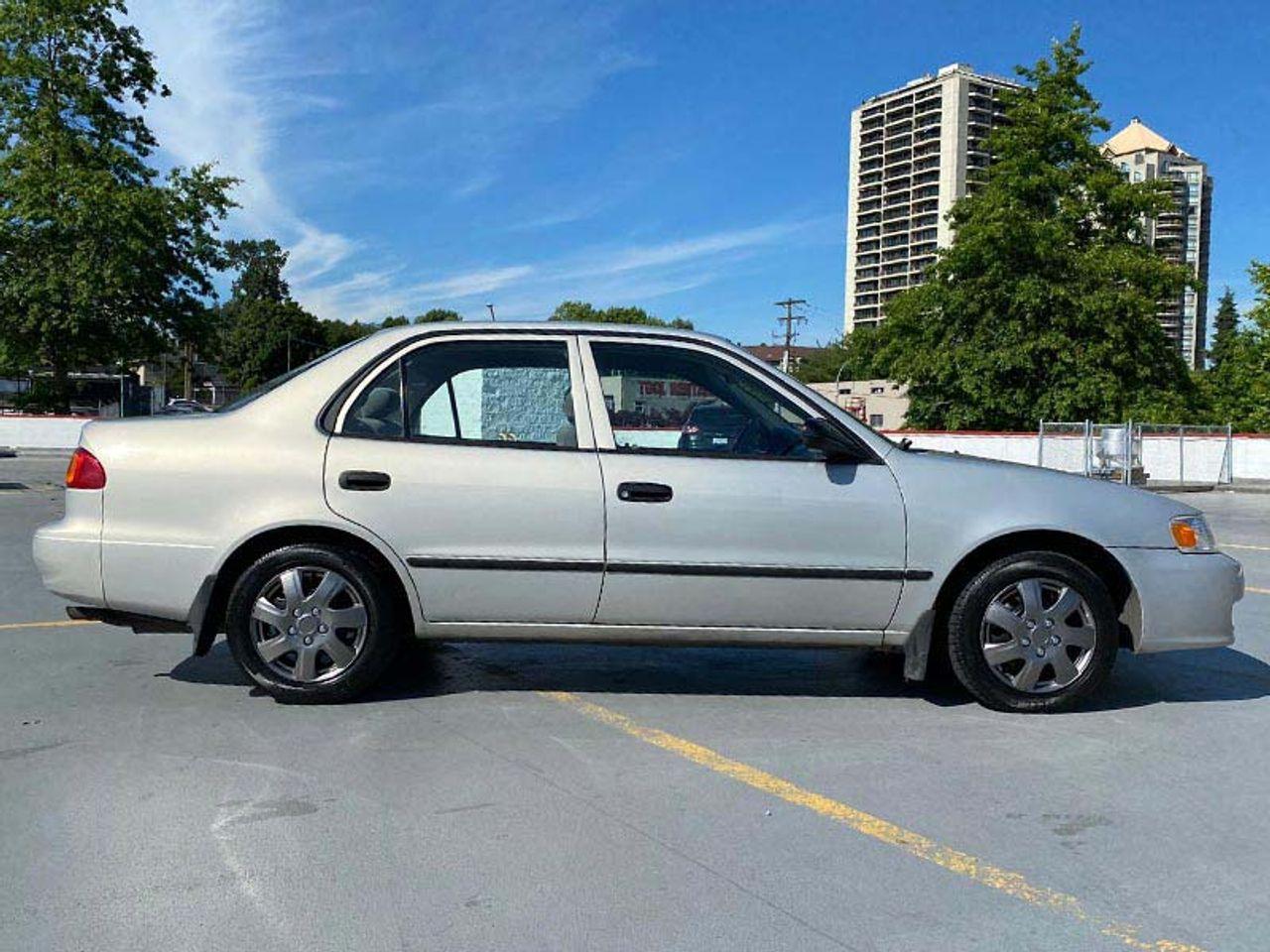 2002 Toyota Corolla CE-4