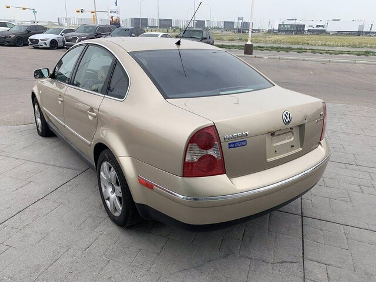 2002 Volkswagen Passat GLX-1