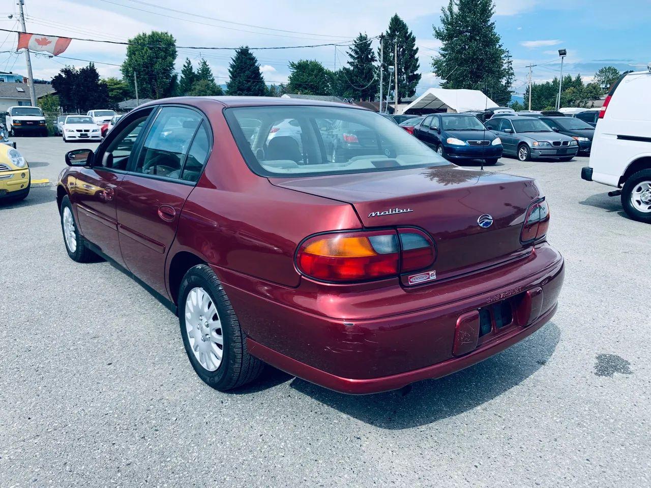 2003 Chevrolet Malibu Base-4