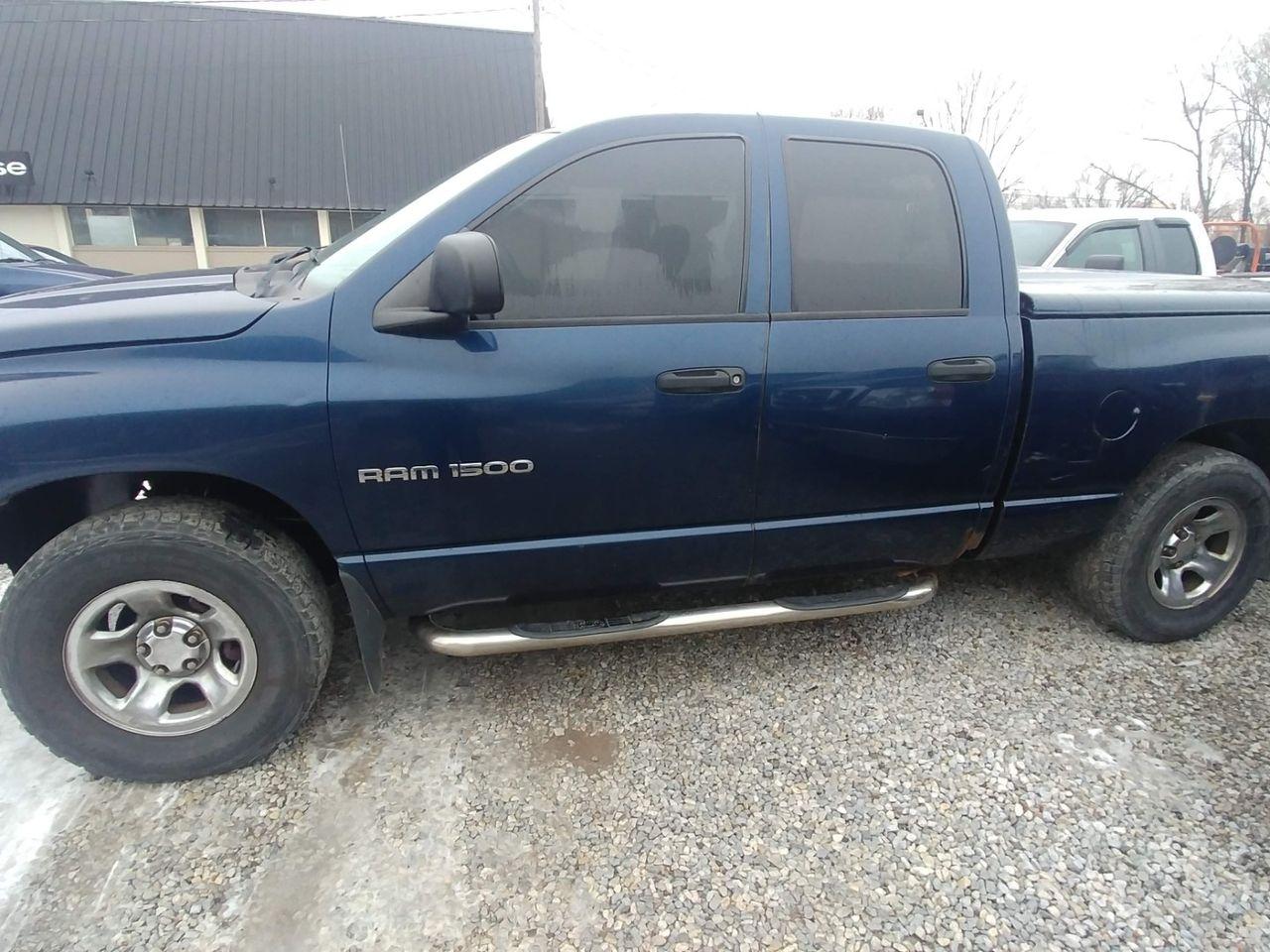 2003 Dodge Ram 1500 ST-2