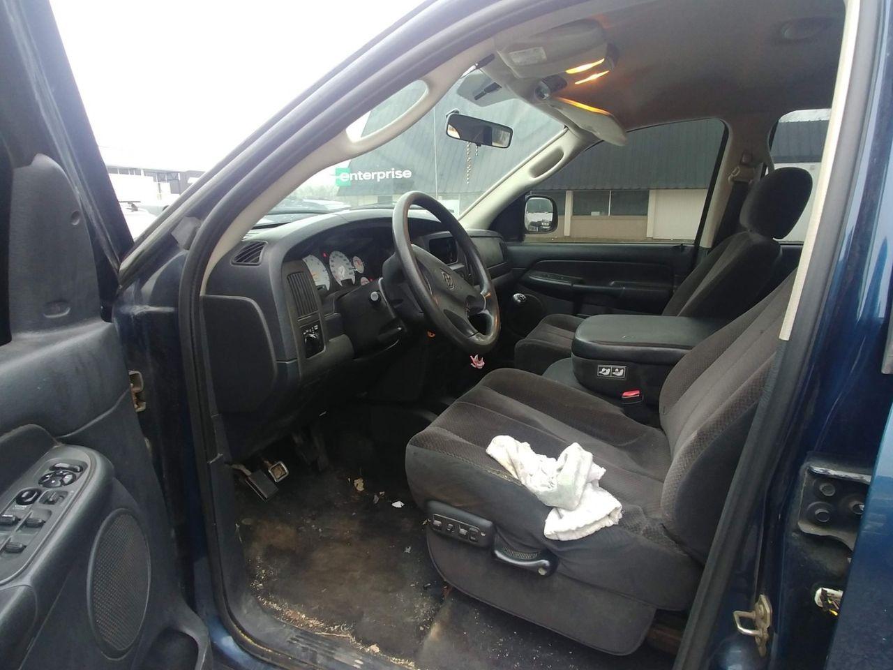 2003 Dodge Ram 1500 ST-4