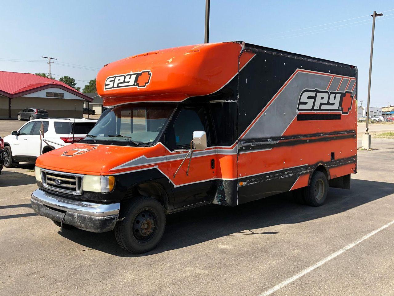 2003 Ford Econoline -2