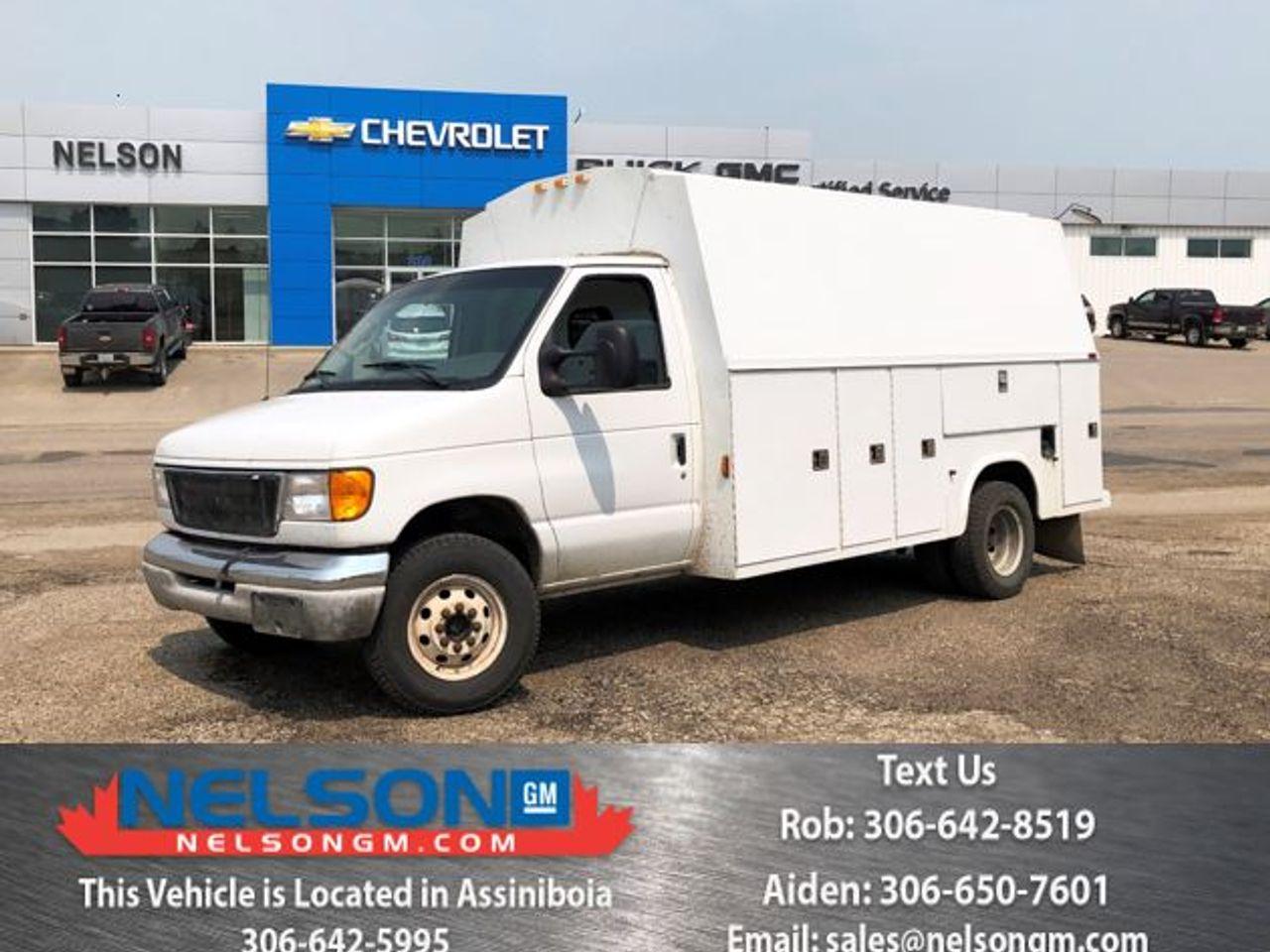 2003 Ford Econoline -0