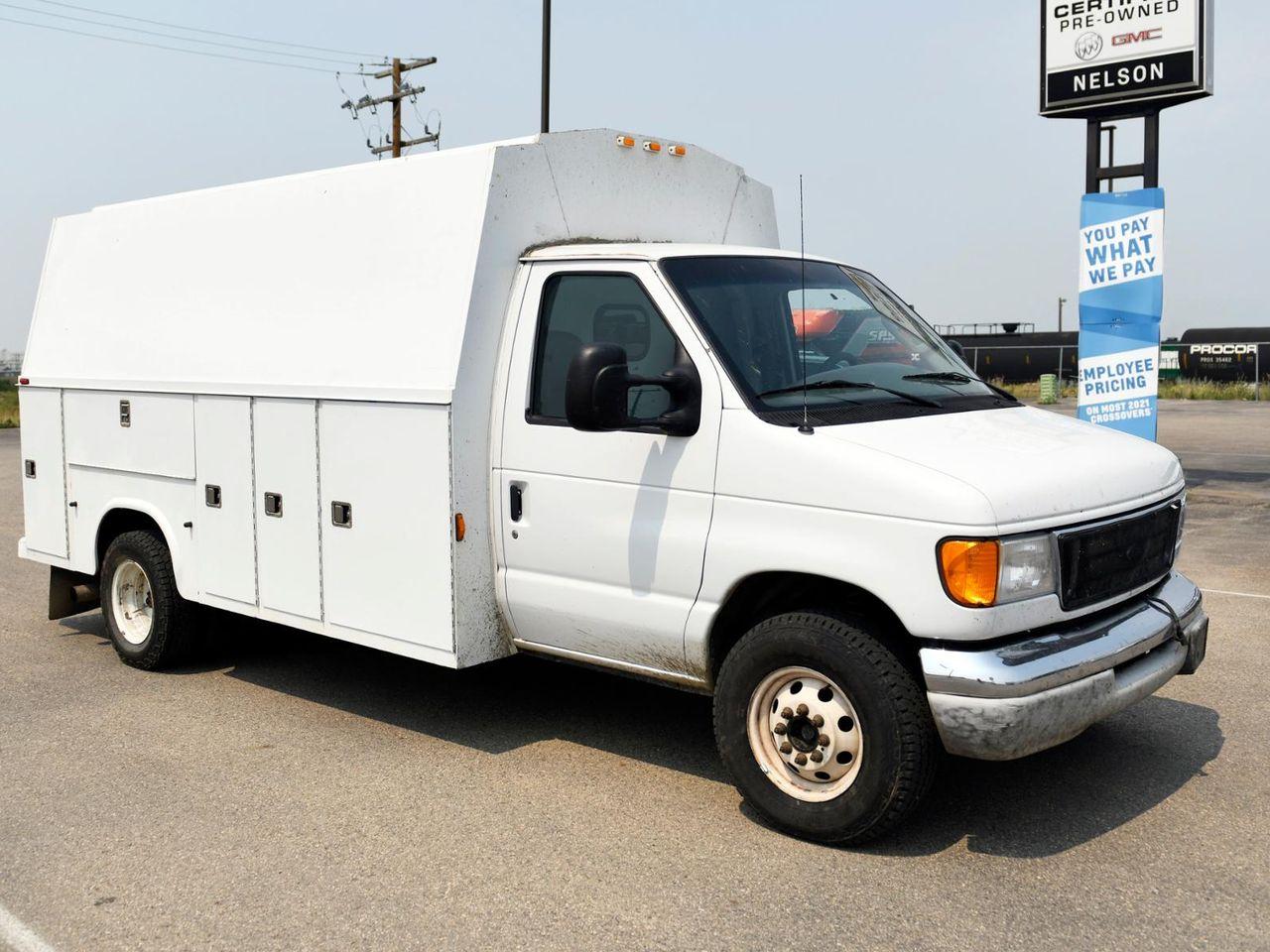 2003 Ford Econoline -2
