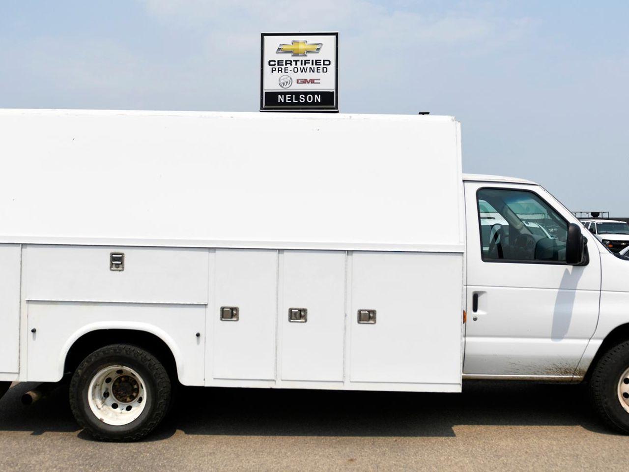 2003 Ford Econoline -3