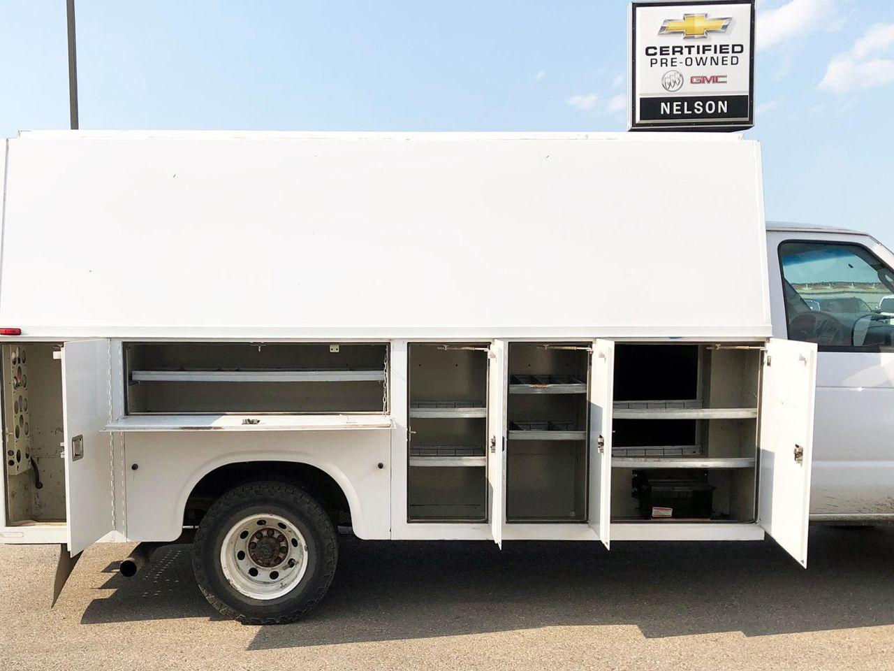 2003 Ford Econoline -4