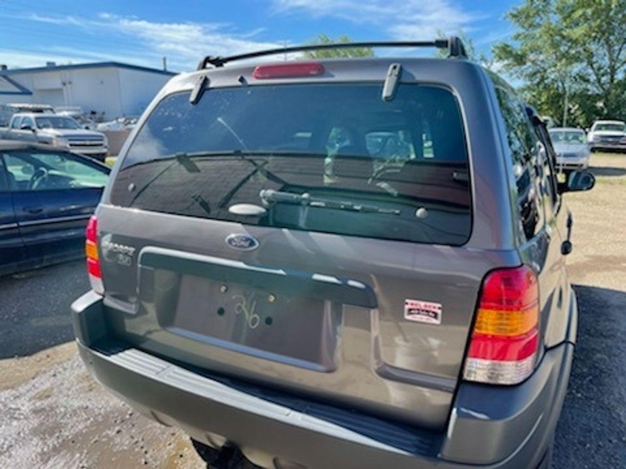 2003 Ford Escape XLT-3