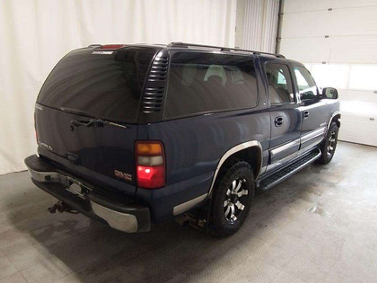 2003 GMC Yukon XL 1500 SLE-3