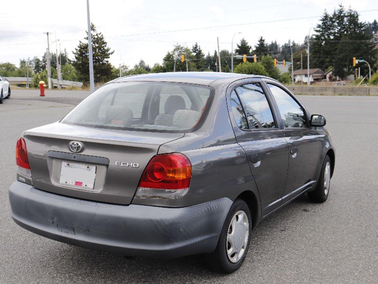 2003 Toyota Echo Base-4