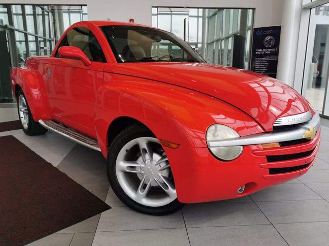 2004 Chevrolet SSR LS-0