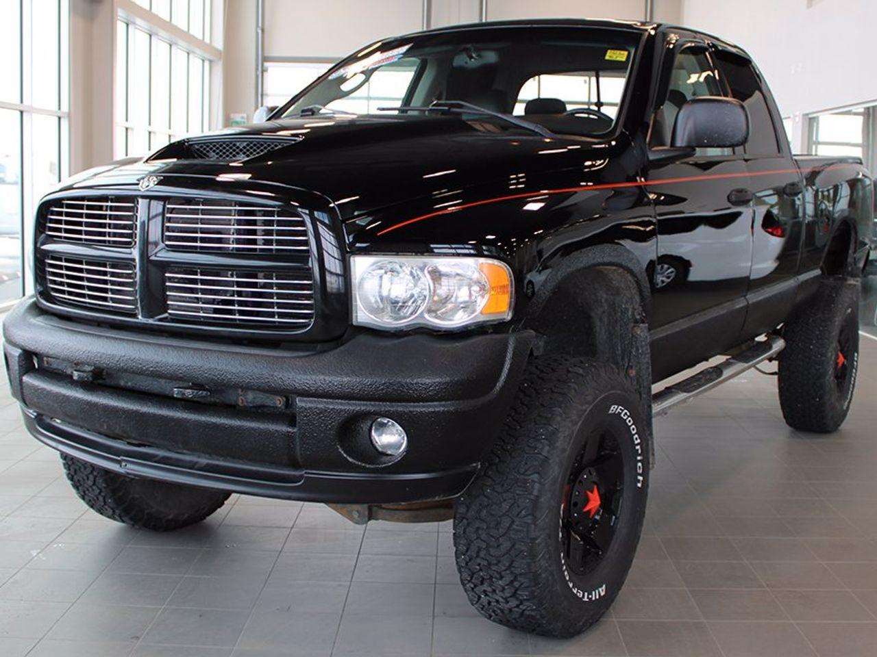 2004 Dodge Ram 1500 Laramie-2