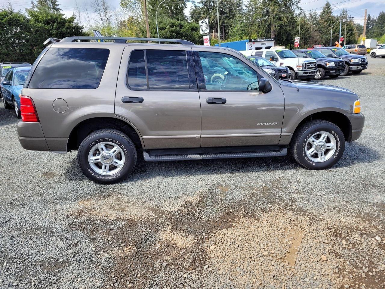 2004 Ford Explorer XLT-4